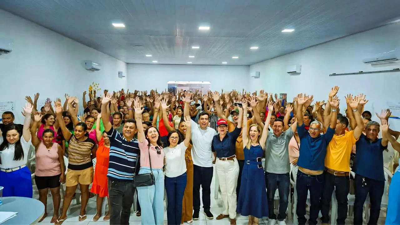 Galeria de imagens - Foto 9 da notícia: Buriti Bravo fortalece combate à fome com entrega de 290 cartões do Programa Maranhão Livre da Fome