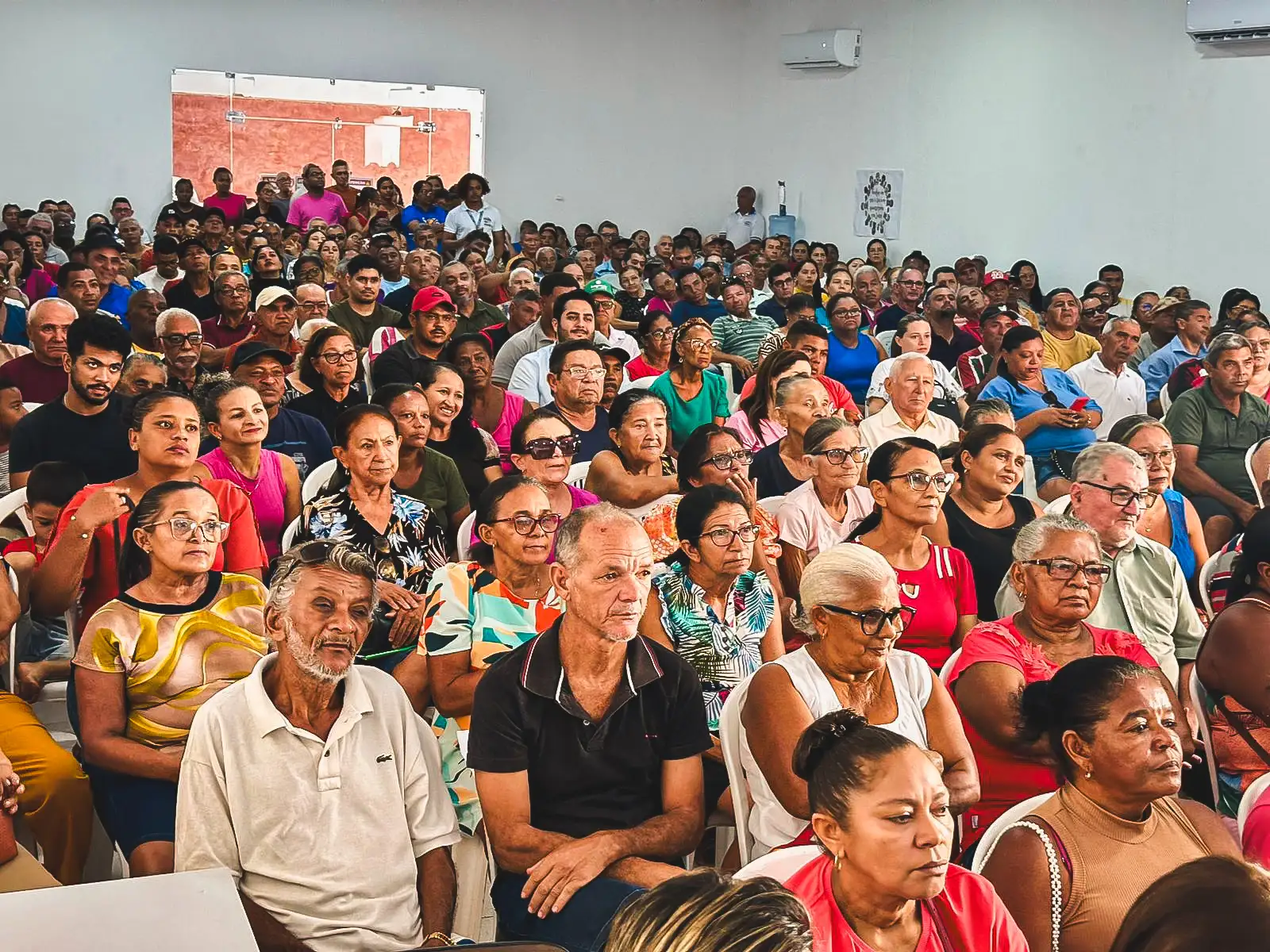 Galeria de imagens - Foto 4 da notícia: Buriti Bravo realiza audiência pública sobre nova etapa da regularização fundiária