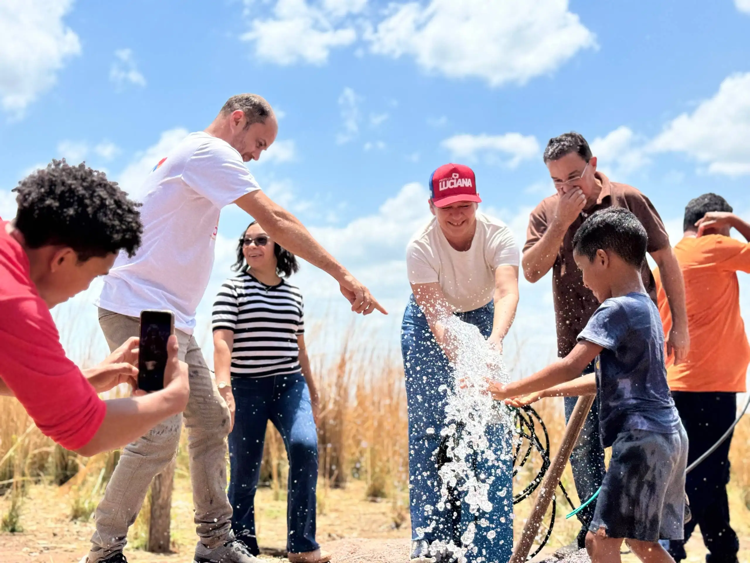 Galeria de imagens - Foto 17 da notícia: Prefeitura de Buriti Bravo entrega novo sistema de abastecimento de água no Povoado Santa Maria