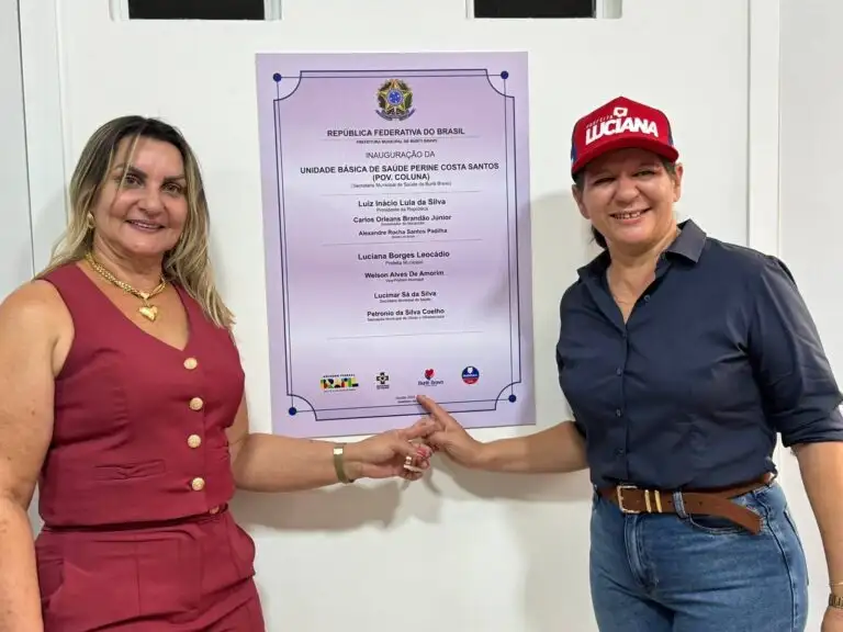 Galeria de imagens - Foto 1 da notícia: Prefeita Luciana Leocádio entrega UBS no Povoado Coluna e anuncia novos benefícios para Buriti Bravo
