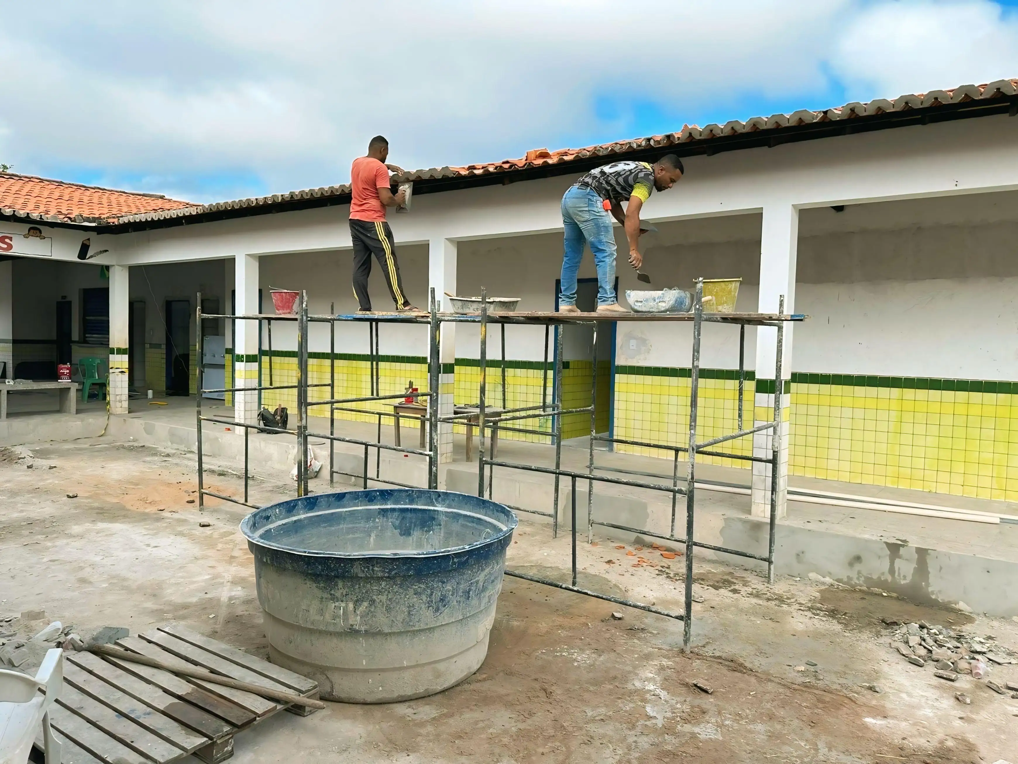 Galeria de imagens - Foto 9 da notícia: Obra da Escola José Raposo entra em fase final para implantação do ensino militar
